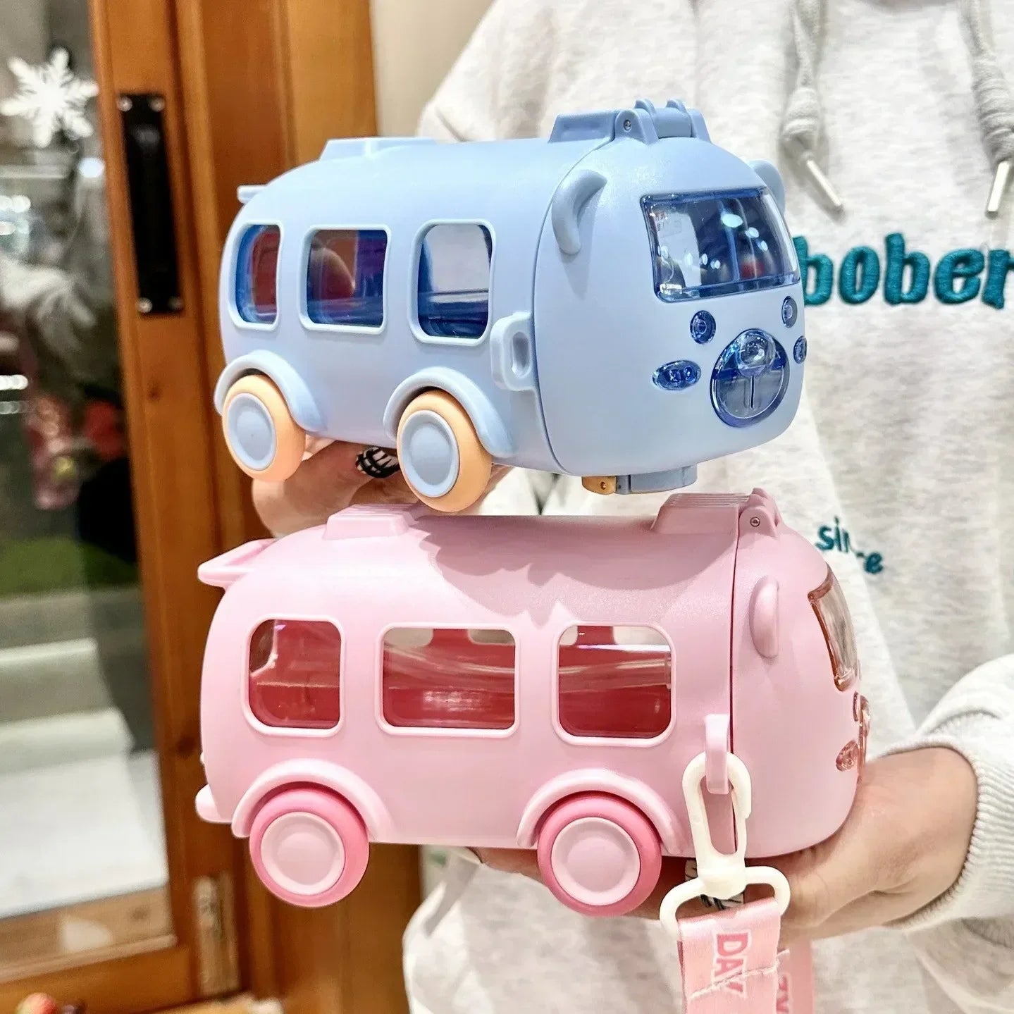 Bus Water Bottle 500ml Water Drinking Bottle for Child Travel