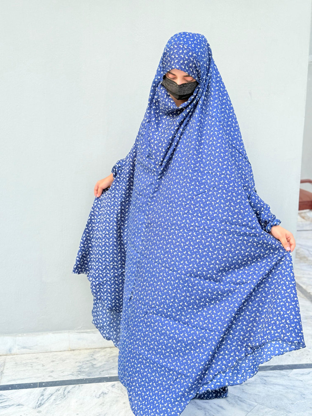 Full Coverage Printed Namaz Chadar with Sleeves-Full Length